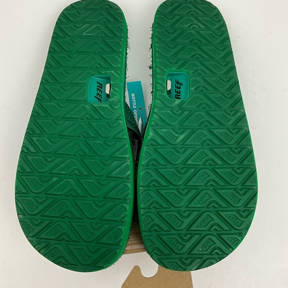 REEF Mulligan II Bottle Opener Golf Sandals with Golf Tees NWT - Picture 10 of 12